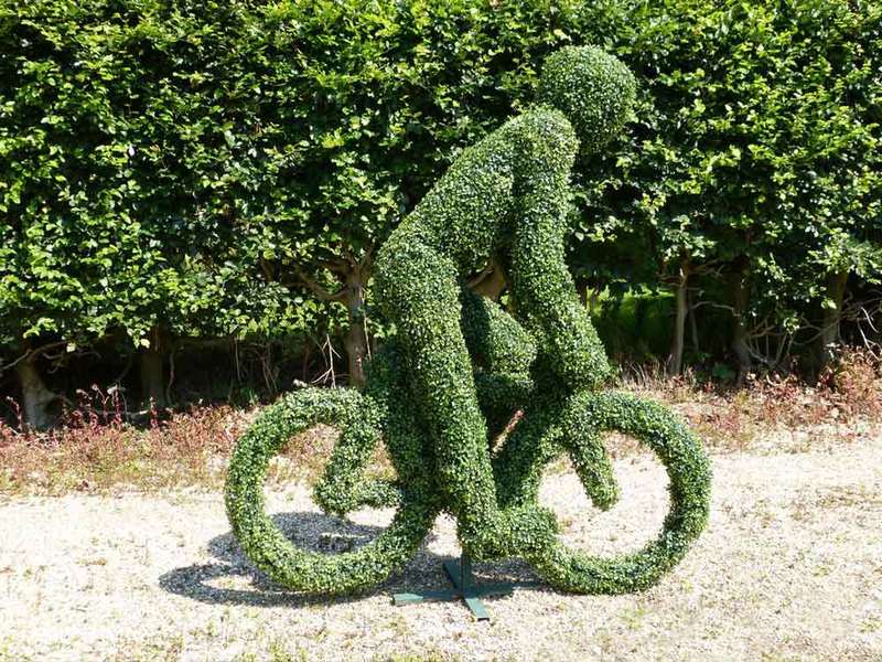 topiary-cyclist.jpg